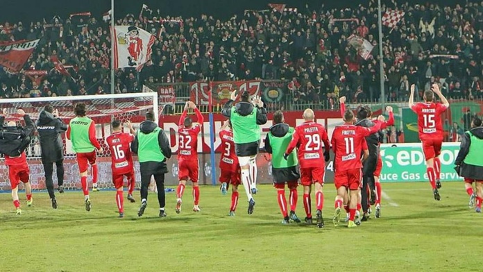 αφιερωμα serie B