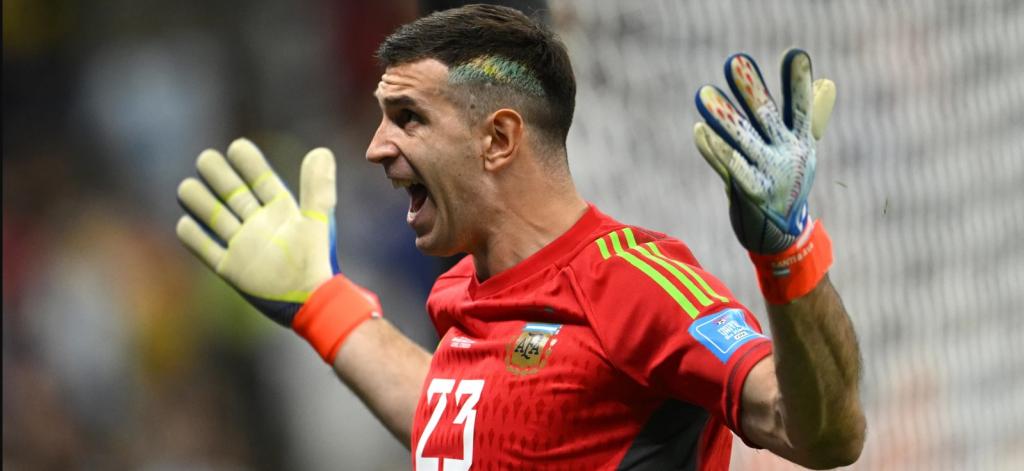 Εμιλιάνο Μαρτίνες Μαλλιά